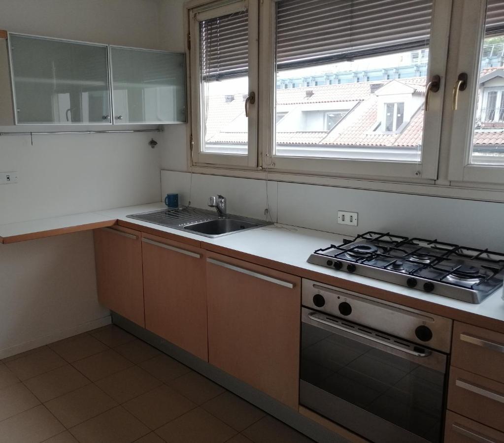 Apartment Brera Erbe Mailand